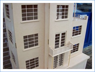 Art Deco House 1/12 Scale